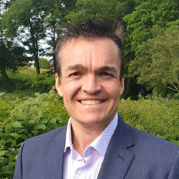 Gordon MacLelland