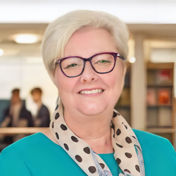 Sue Woodroofe
