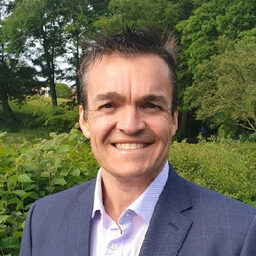 Gordon MacLelland, Working With Parents In Sport